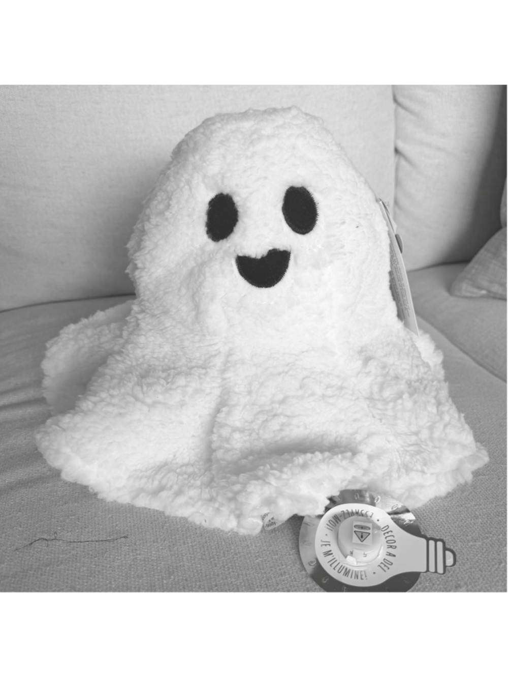 NWT Goblin & Ghoul Light-Up White Sherpa Ghost Halloween Plush Pillow